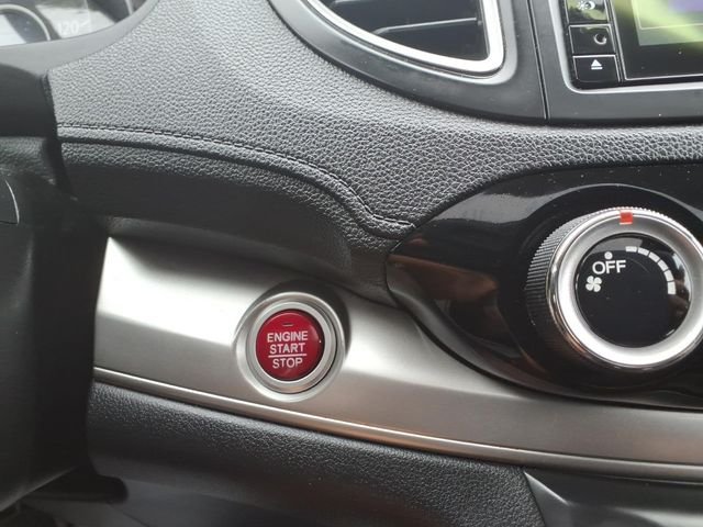 Used 2016  Honda EX image 18