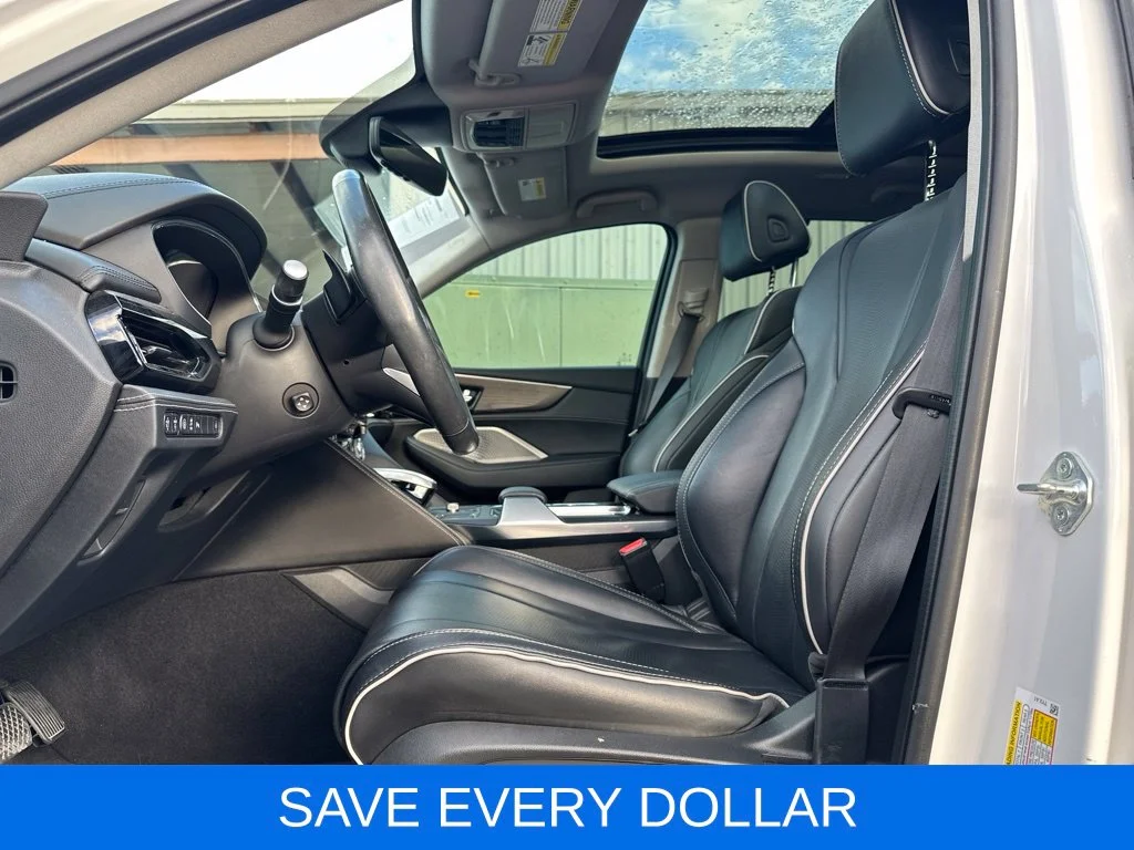 Used 2024 White Acura Advance image 9