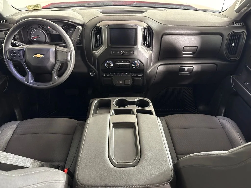 Used 2025 Red Chevrolet Custom image 16
