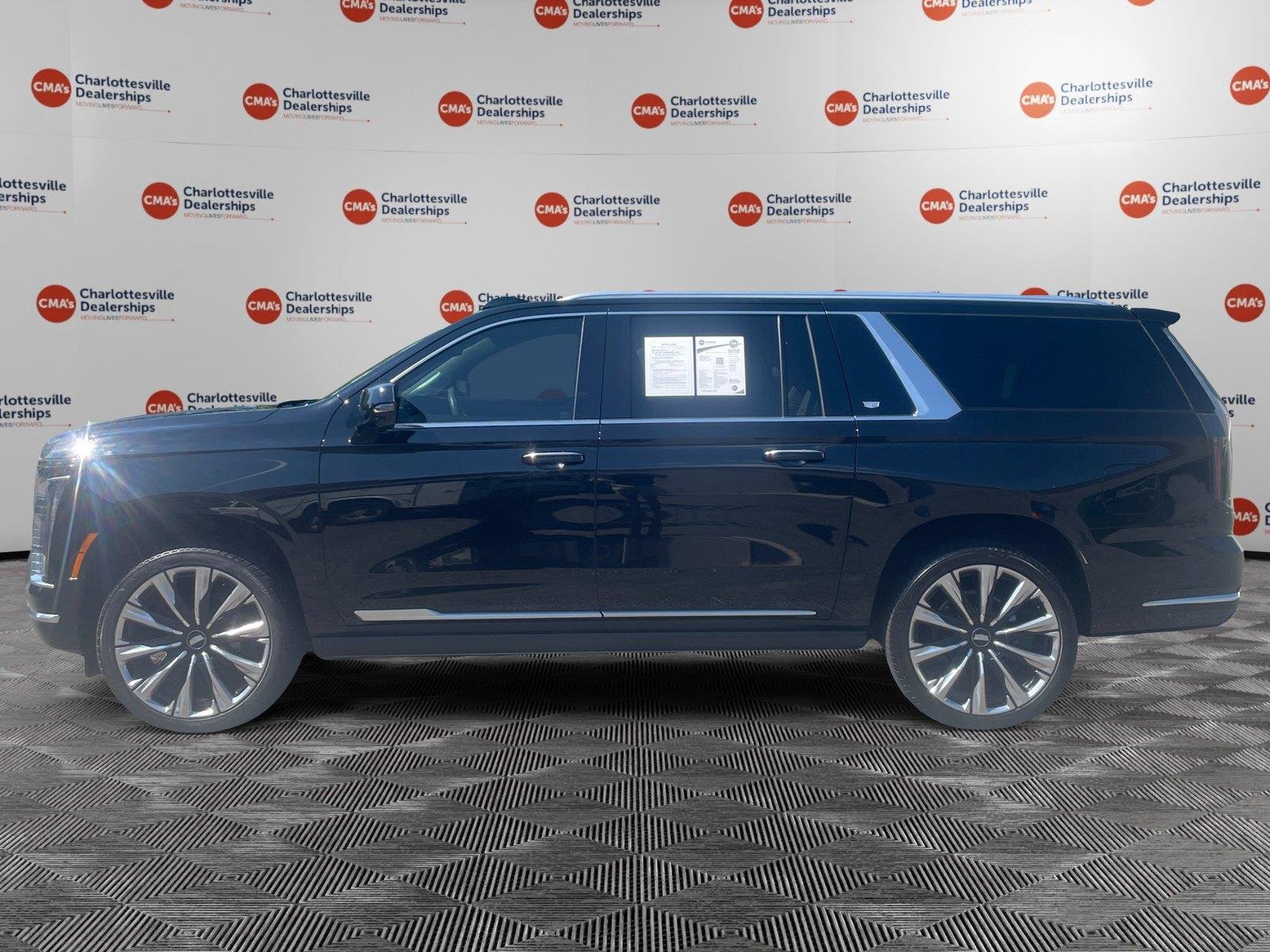 Used 2025 Crystal White Tricoat Cadillac 4WD Premium Luxury Platinum image 2