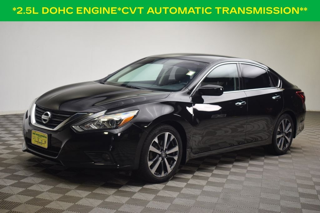Used 2017 Nissan Altima SR with VIN 1N4AL3AP9HN350627 for sale in Norton, OH