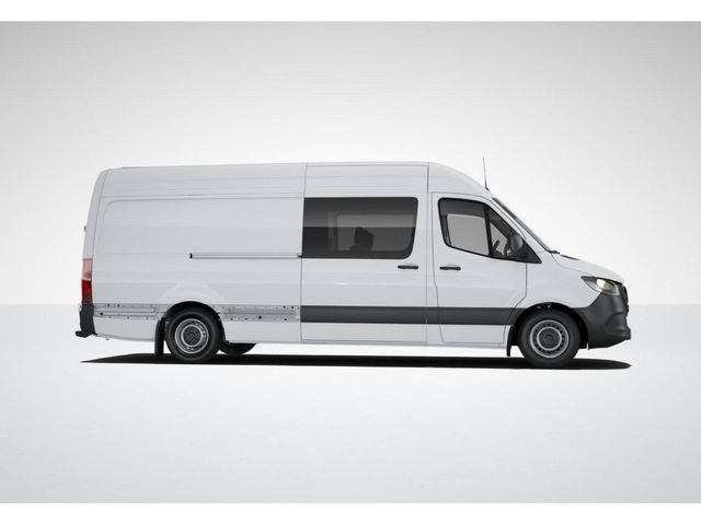 New 2026 Arctic White Mercedes-Benz Crew 170 WB image 15