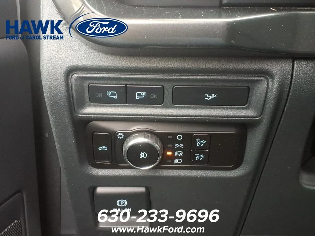 Certified Used 2023 Oxford White Ford XLT image 18