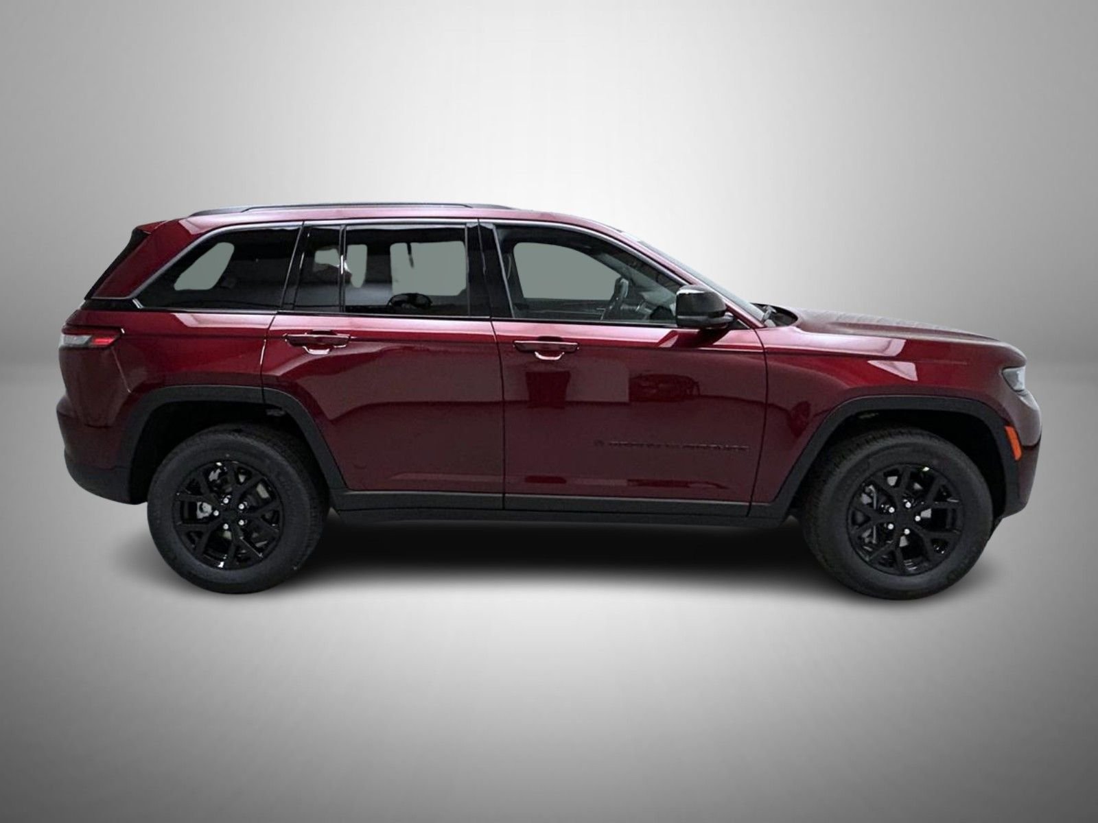 New 2026 Velvet Red Pearl-Coat Exterior Paint Jeep Altitude image 4