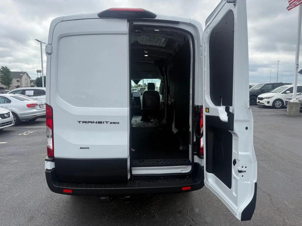 New 2026 Oxford White Ford Cargo Van image 35