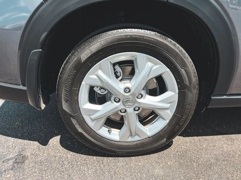 2025 Honda HR-V LX - Photo 12