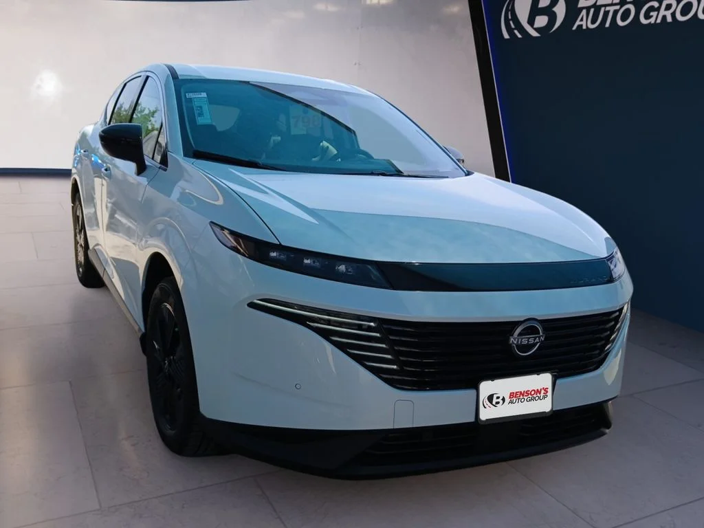 New 2026 White Nissan SV image 7