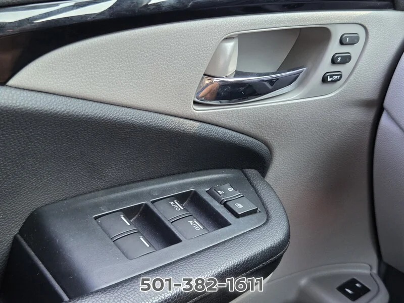 Used 2020 Lunar Silver Metallic Honda TOURING 7-PASSENGER 2WD image 34