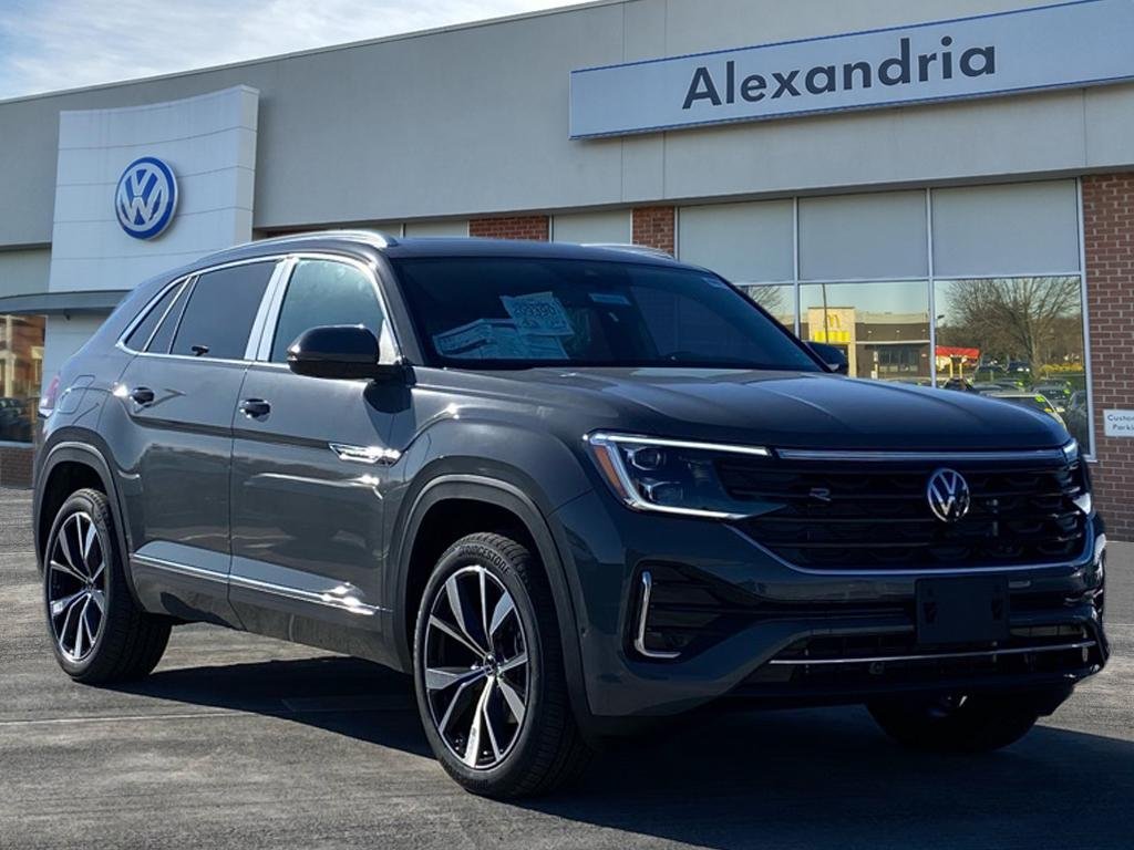 New 2026 Volkswagen Atlas Cross Sport 2.0T SEL Premium R-Line 4D