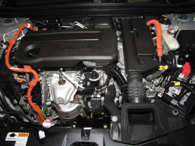 Certified Used 2025 Urban Gray Pearl Honda Sport image 47