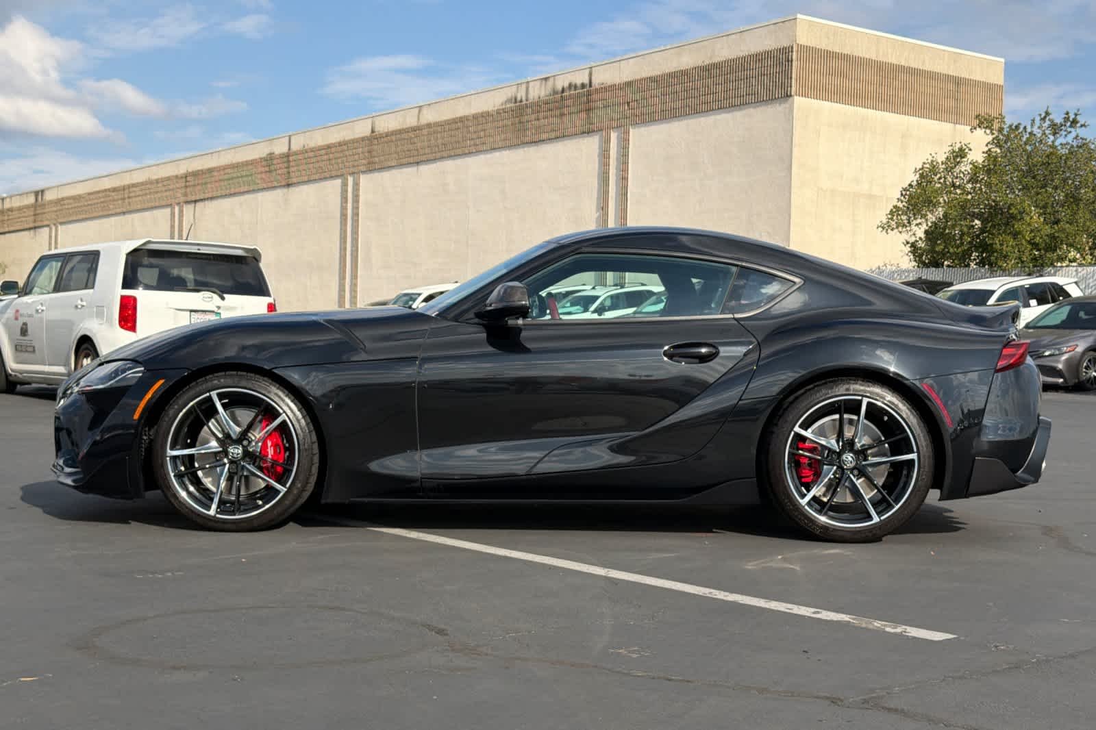 Used 2022 Nocturnal Toyota 3.0 Premium image 7