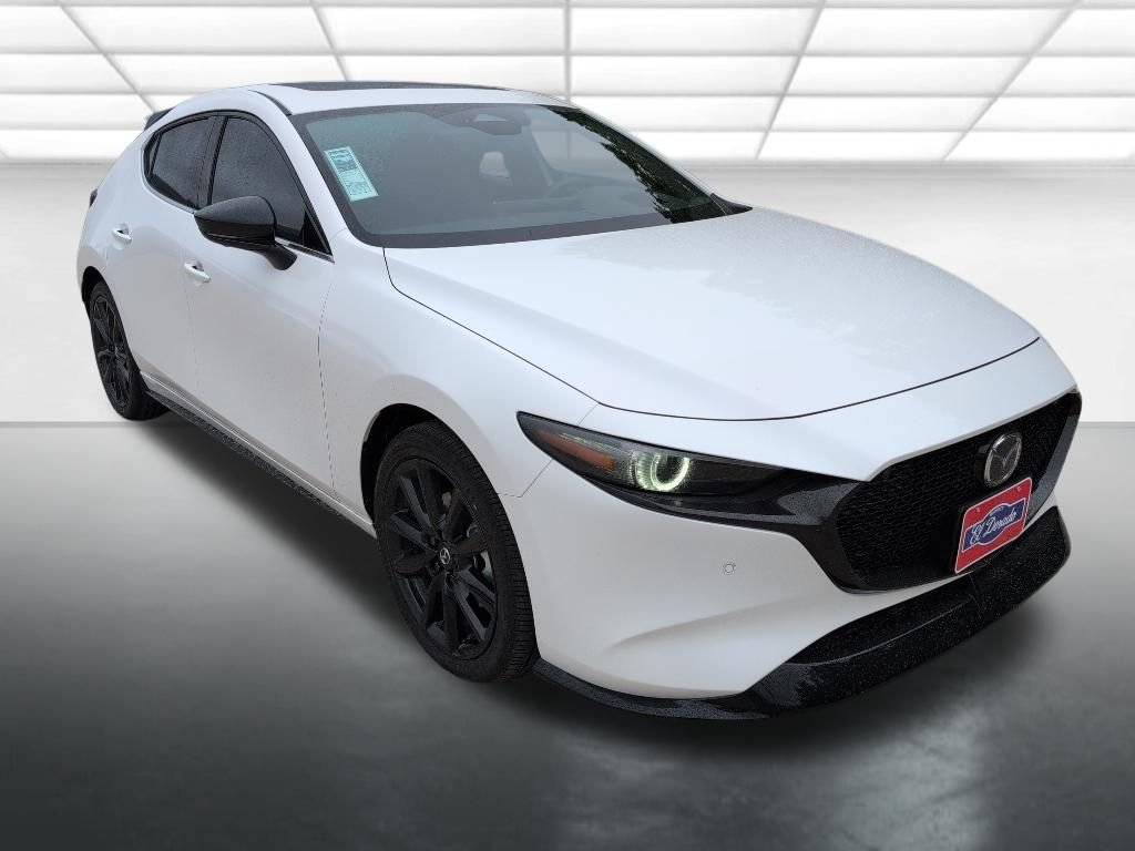 2026 Mazda CX-3 Premium Plus 2.5 AT 5-Door SKYACTIV AWD's photo