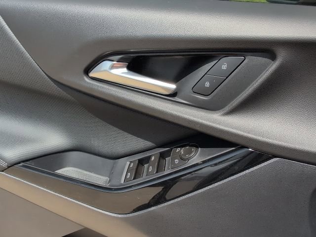 2026 Chevrolet Equinox LT - Photo 14