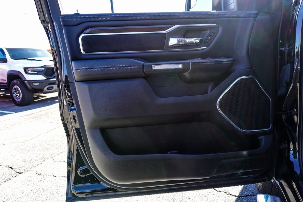 Used 2022 Black Ram Laramie image 19