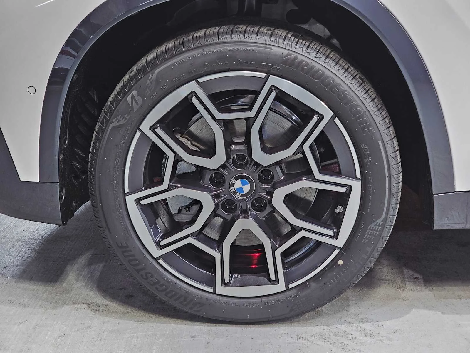 New 2026 Alpine White BMW xDrive28i image 8