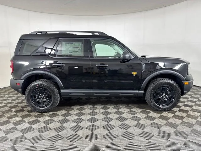 New 2026 Shadow Black Ford Badlands image 2