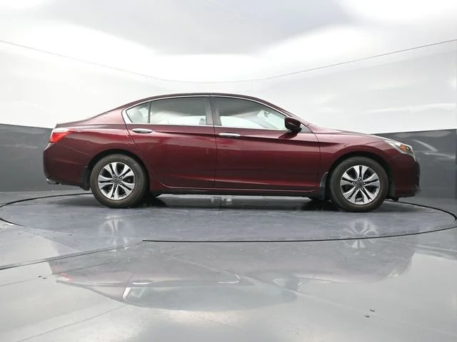 Used 2013  Honda LX image 38