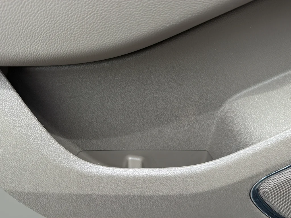 Used 2019 Blue Chevrolet Premier image 28