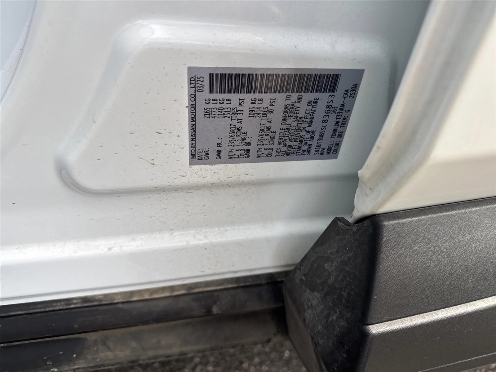 Used 2025 Everest White Pearl Nissan Rock Creek image 36