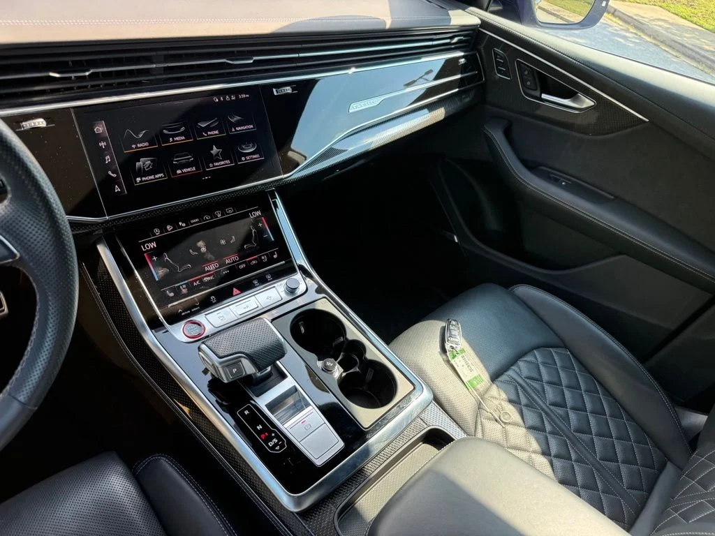 Used 2023 Gray Audi 4.0T Prestige image 34