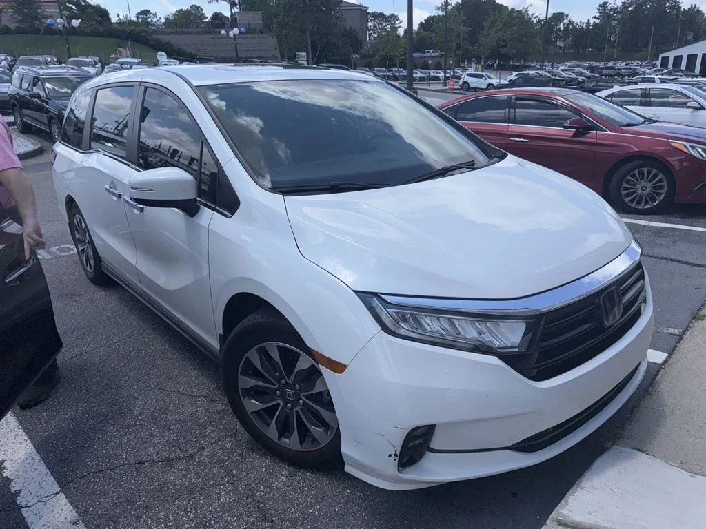 Used 2021 White Honda EX-L image 2