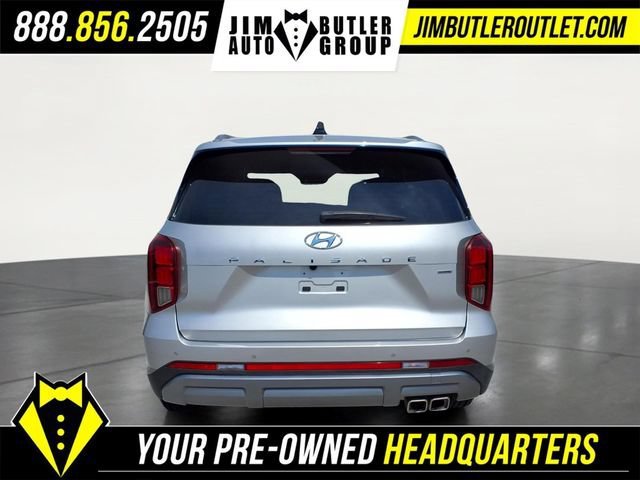 Used 2025  Hyundai SEL image 19