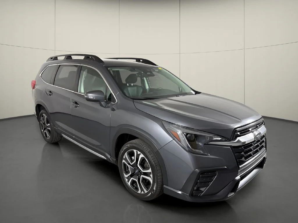 Used 2023 Gray Subaru Limited image 2