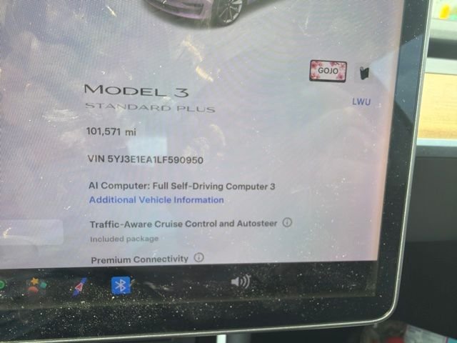 Used 2020 White Tesla Standard Range Plus image 5