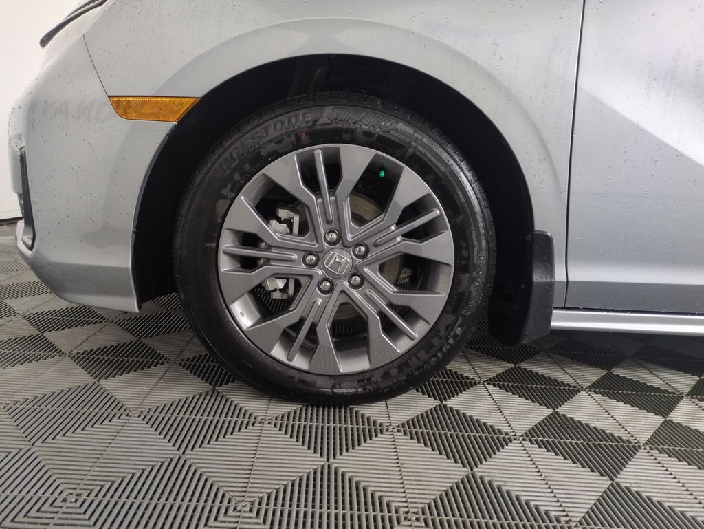 2026 Honda Odyssey Touring - Photo 27