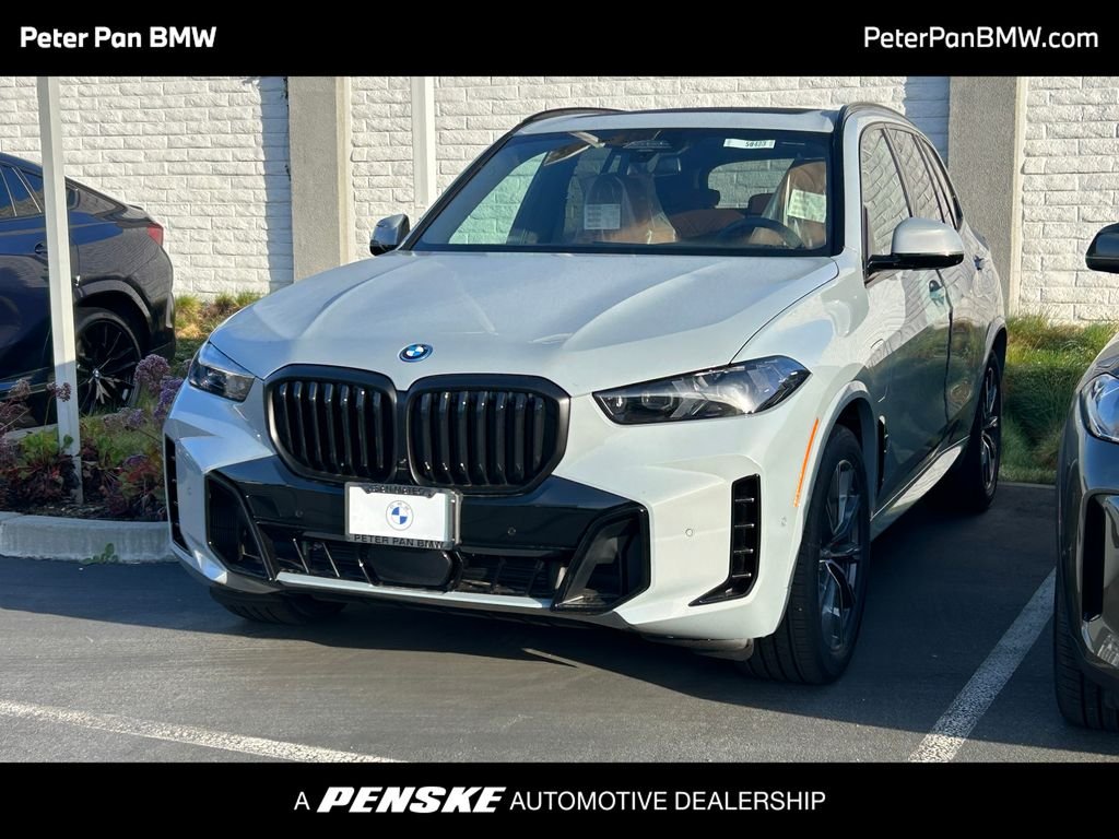2026 BMW X5 xDrive50e's photo