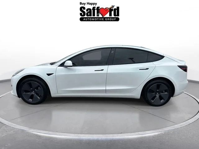 Used 2021 White Tesla Standard Range Plus image 5