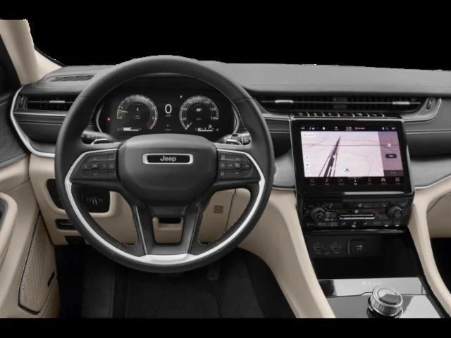 Used 2022 White Jeep Altitude image 4