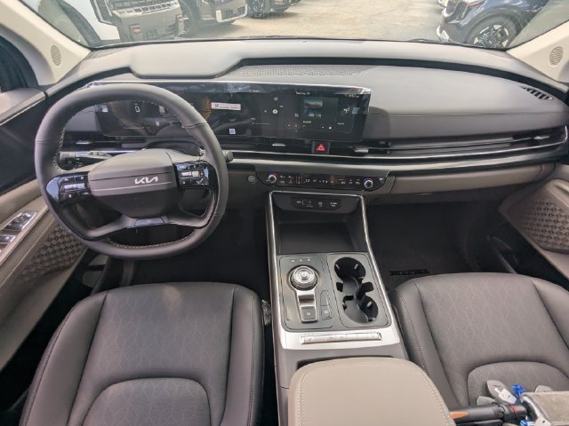 New 2027 Deep Chroma Blue Kia LXS image 15