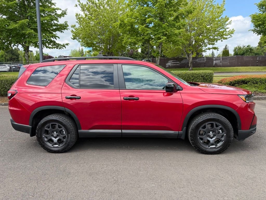 Used 2025 Radiant Red Metallic II Honda TrailSport image 9
