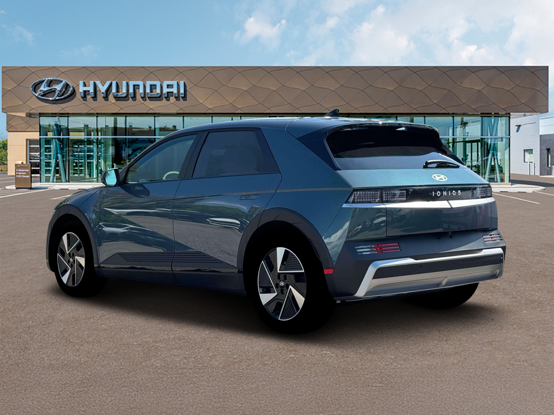 New 2026 Green Hyundai SE image 5