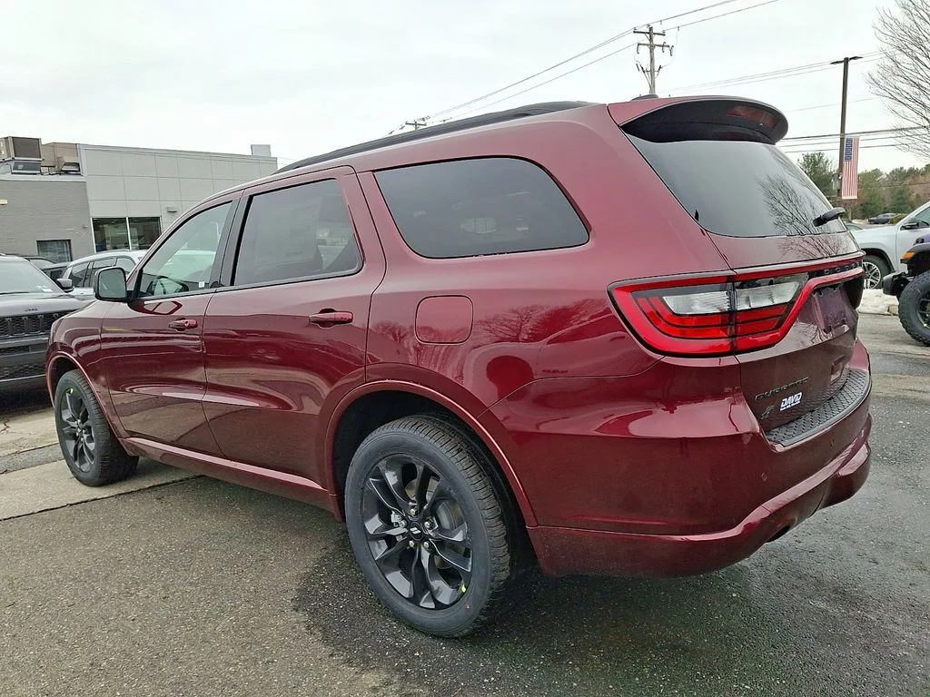 New 2026 Octane Red Pearl-Coat Exterior Paint Dodge GT Plus image 3