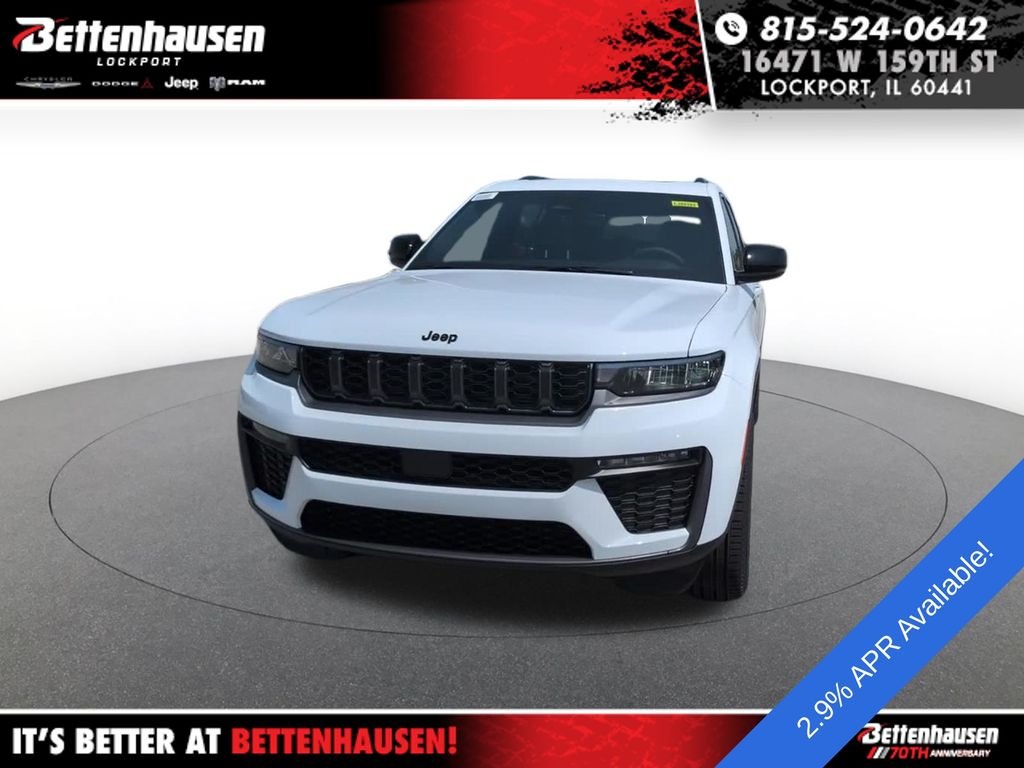 New 2026 White Jeep  image 13