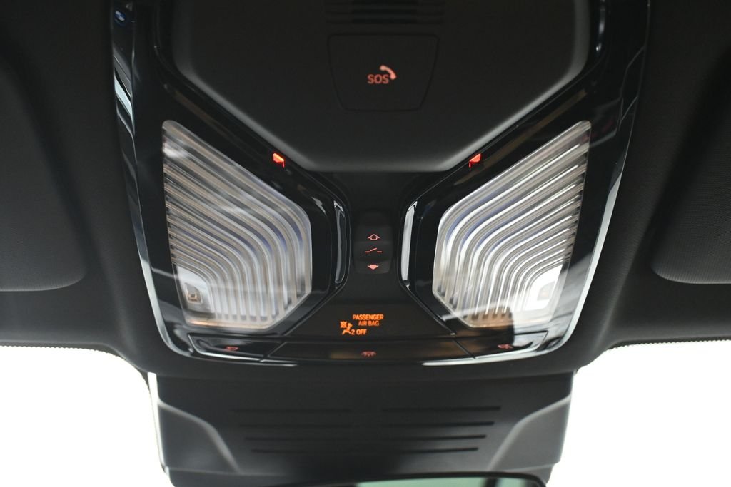 New 2026 Carbon Black Metallic BMW xDrive50e image 21
