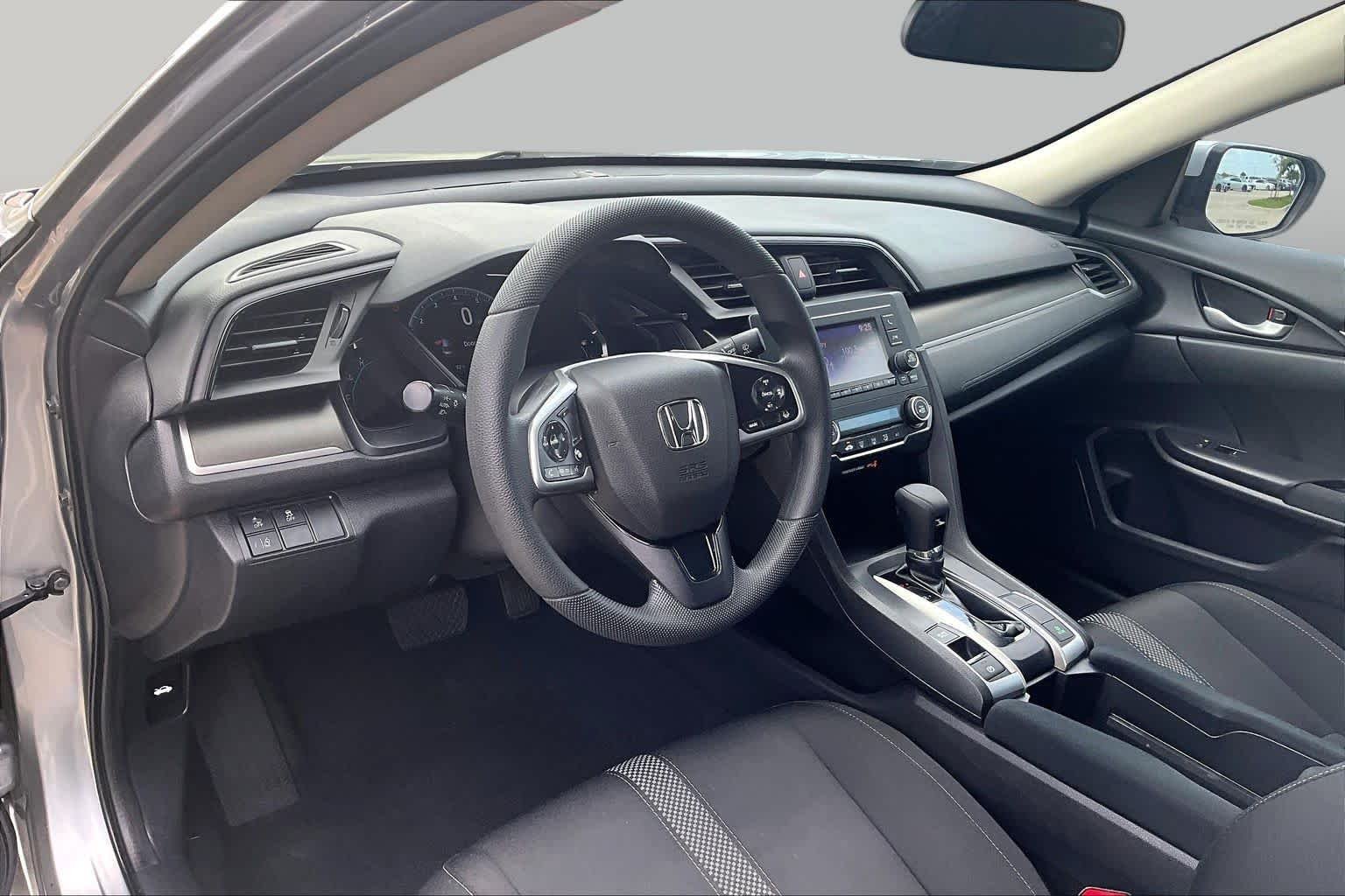 Used 2019 Lunar Silver Metallic Honda LX image 16