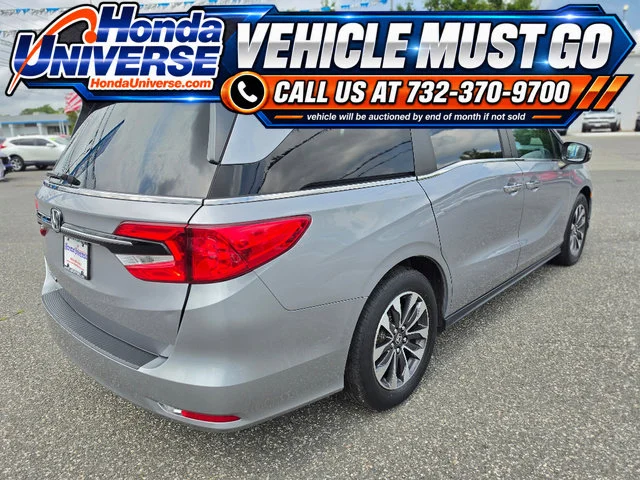 Used 2022 Lunar Silver Metallic Honda EX-L image 6