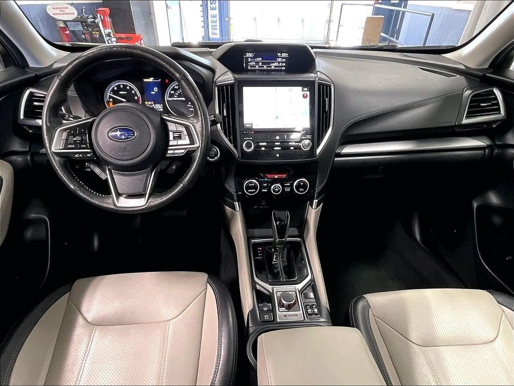 Used 2021 Green Subaru Limited image 22