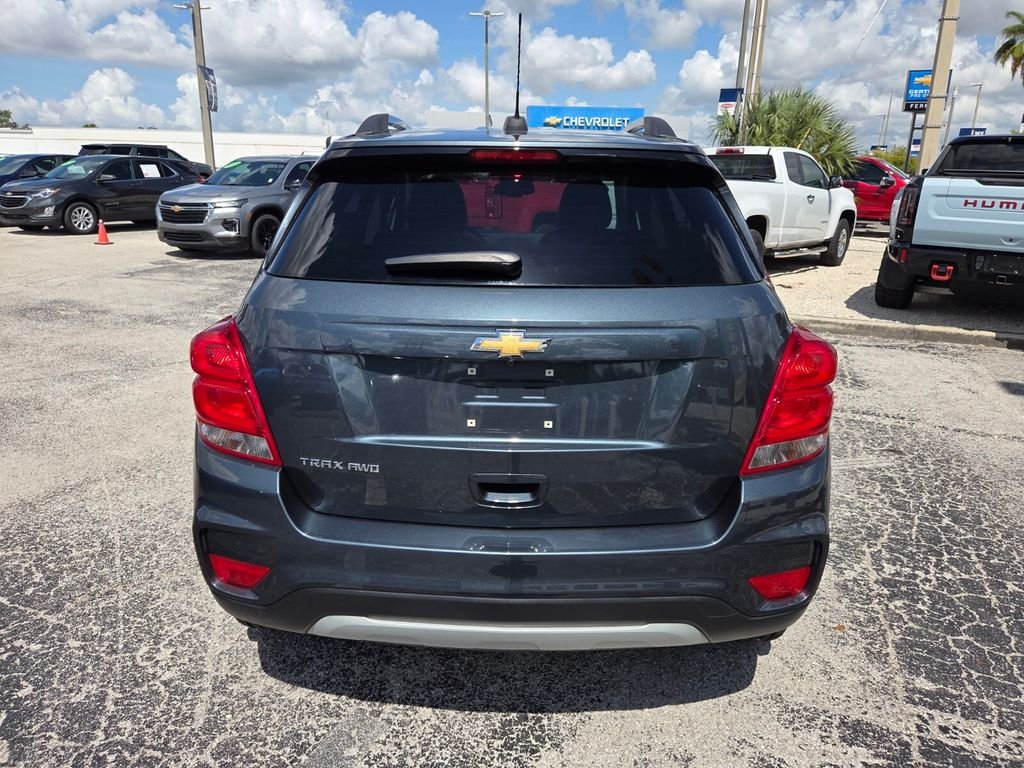 Used 2022 Gray Chevrolet LT image 10