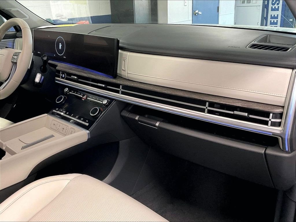 Certified Used 2024 Silver Hyundai Limited image 14