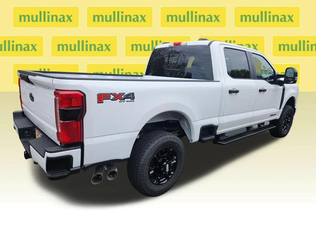New 2026 White Ford XL image 3