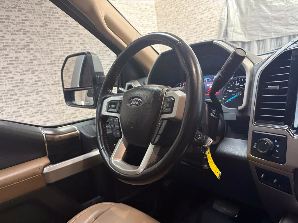Used 2022 Silver Metallic Ford Lariat image 18