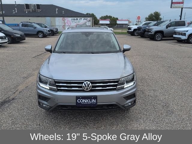 Used 2021 Gray Volkswagen 2.0T SEL image 14
