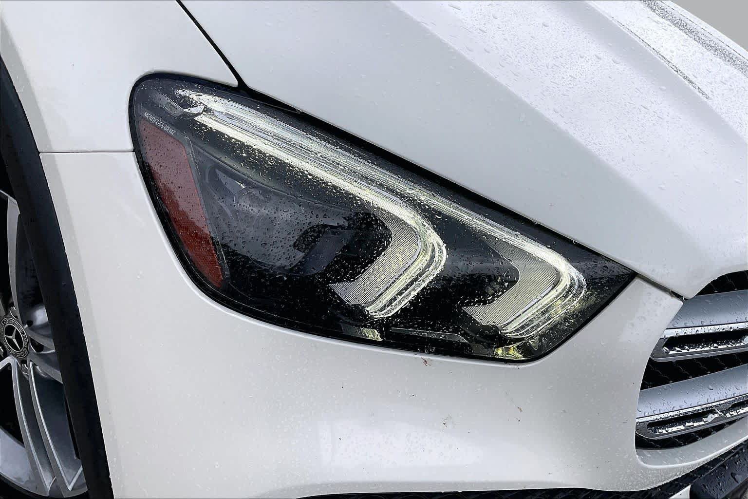 Certified Used 2022 MANUFAKTUR Diamond White Bright Mercedes-Benz GLE 350 image 25