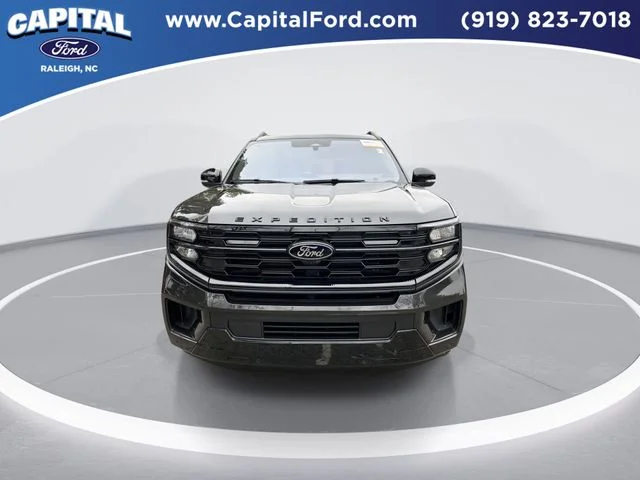 Used 2025 Gray Ford Platinum image 3