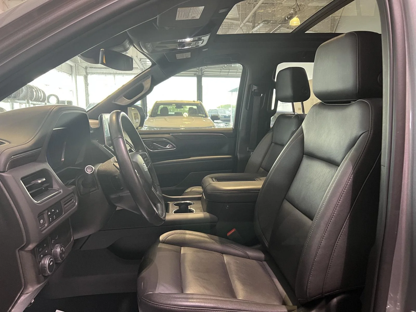 Used 2023 Sterling Gray Metallic Chevrolet Z71 image 18