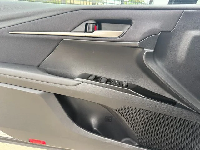 2025 Toyota Camry LE - Photo 20